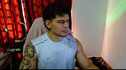 Loganandrwz online show from April 2, 7:22 pm