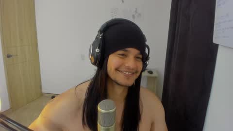 Logan online show from December 12, 8:47 am