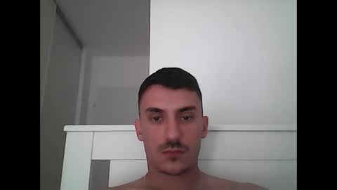 Snapshot of logann1103 chatting on June 7, 4:55 pm logann1103 online show from June 7, 4:55 pm