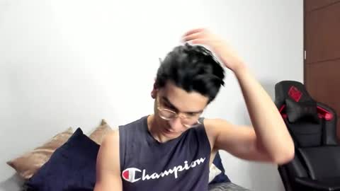 Logan online show from November 24, 8:25 am