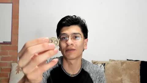 Snapshot of logannick chatting on February 10, 8:18 am Logan online show from February 10, 8:18 am