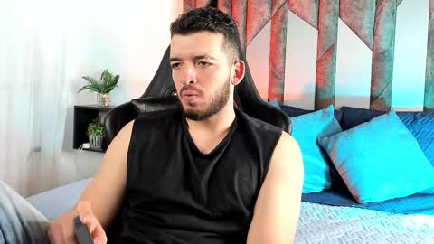 Logan Wolf online show from February 28, 4:13 am