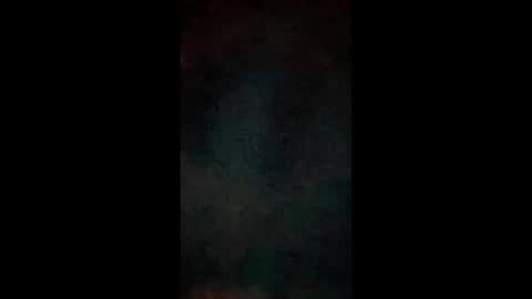 Snapshot of loiro22cm4 chatting on January 18, 10:13 pm loiro22cm4 online show from January 18, 10:13 pm