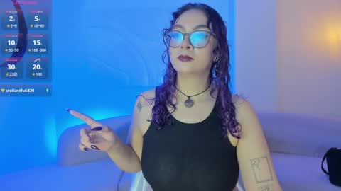 Snapshot of loiseharper chatting on June 4, 3:56 am Loise online show from June 4, 3:56 am