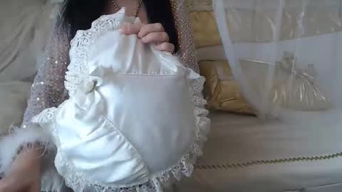 Lilu online show from October 13, 6:13 am