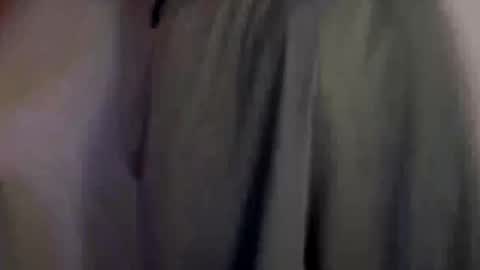 Snapshot of lokeleo chatting on October 7, 4:04 pm lokeleo online show from October 7, 4:04 pm