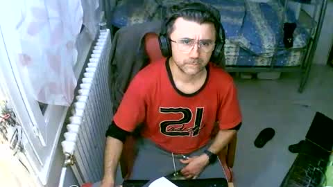 lokoum39 online show from April 2, 8:06 pm