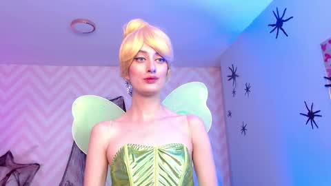 Lola online show from October 20, 4:18 pm