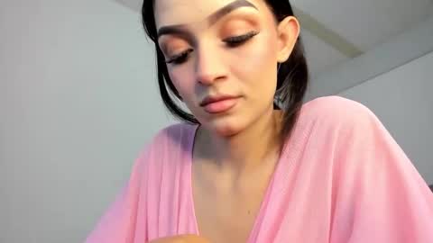 Lola Kamila online show from February 18, 1:21 am