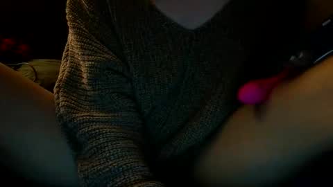 Snapshot of lola_luxxxe chatting on June 9, 3:40 am Lola luxxe online show from June 9, 3:40 am