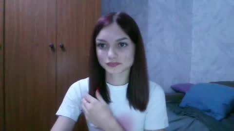 lola_sweetglow online show from July 19, 8:01 pm