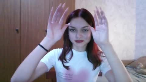 lola_sweetglow online show from August 6, 8:55 pm