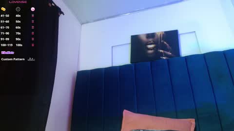 lola_wish online show from April 5, 8:55 am