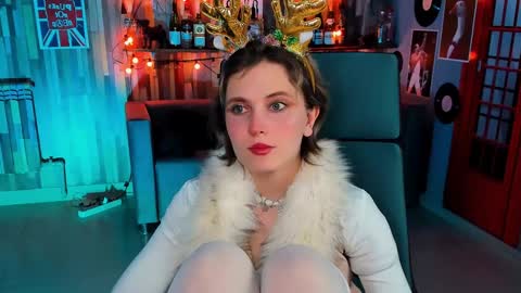 I consider myself the god Loki but life just calls me LOL  online show from December 20, 11:32 am