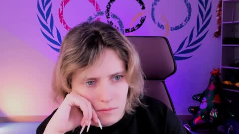 I consider myself the god Loki but life just calls me LOL  online show from December 28, 5:02 am