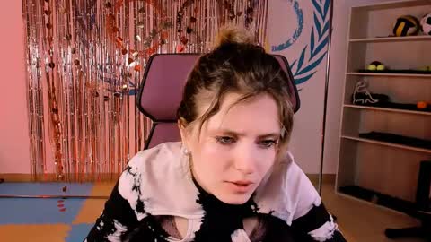 I consider myself the god Loki but life just calls me LOL  online show from February 27, 11:20 am