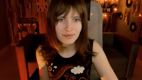 Snapshot of lolaasmus chatting on February 5, 9:25 am I consider myself the god Loki but life just calls me LOL online show from February 5, 9:25 am