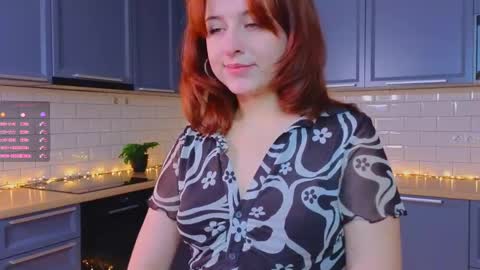 Snapshot of lolacrazy_ chatting on February 28, 4:19 pm Lola online show from February 28, 4:19 pm