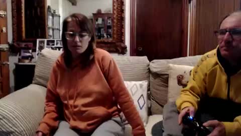 LOLA HUESO y ERIC online show from February 4, 7:22 pm