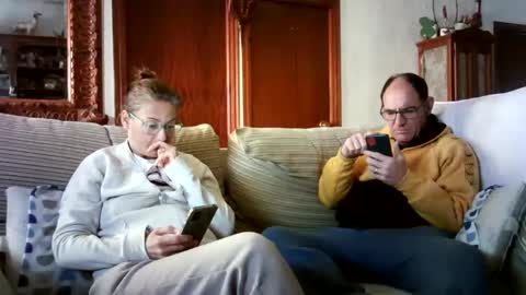 LOLA HUESO y ERIC online show from February 14, 3:15 pm