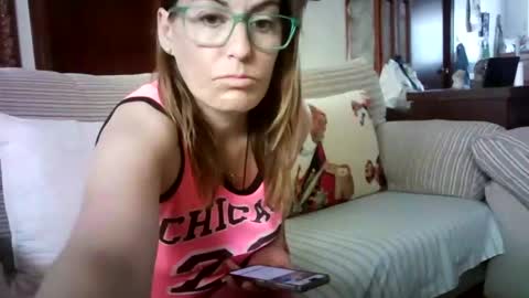 LOLA HUESO y ERIC online show from February 17, 9:46 am