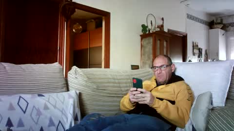 LOLA HUESO y ERIC online show from February 17, 3:31 pm