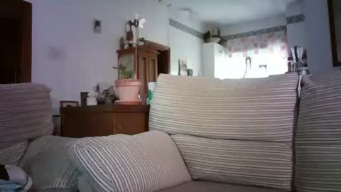 LOLA HUESO y ERIC online show from October 13, 8:25 am