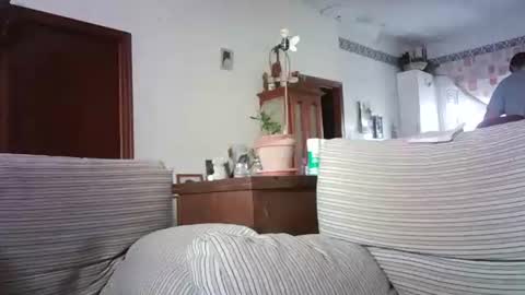 LOLA HUESO y ERIC online show from October 15, 8:25 am