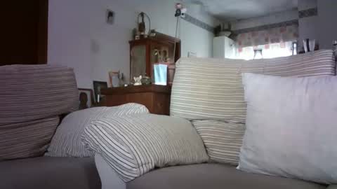 LOLA HUESO y ERIC online show from January 8, 9:11 am