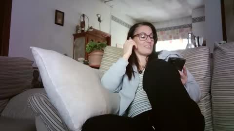 Snapshot of lolahueso chatting on February 3, 9:36 am LOLA HUESO y ERIC online show from February 3, 9:36 am