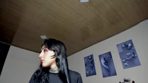 Lola online show from November 16, 12:27 am