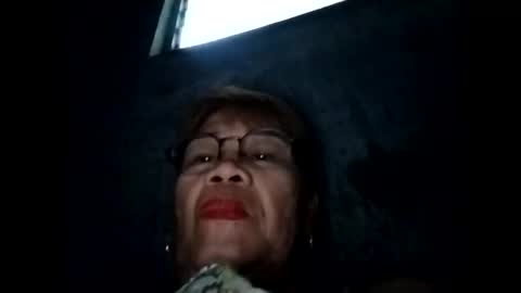 Snapshot of lolamommie chatting on September 14, 8:57 am tey online show from September 14, 8:57 am