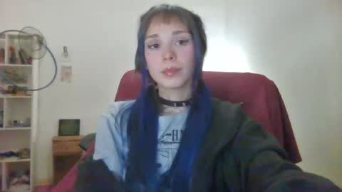 Snapshot of lole6913 chatting on July 14, 7:02 am lole online show from July 14, 7:02 am
