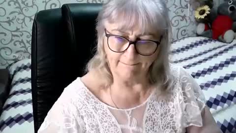 LolkaAlyss online show from March 12, 6:55 pm