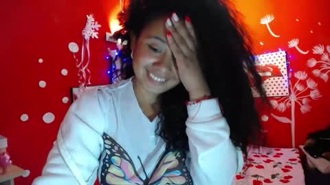 Snapshot of lollita_little chatting on November 18, 6:56 pm lollita_little online show from November 18, 6:56 pm