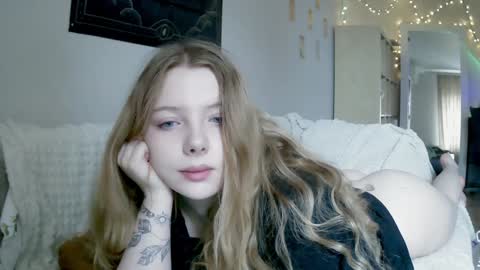 Lilly online show from December 2, 10:28 am