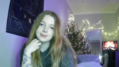 Lilly online show from December 28, 7:11 pm