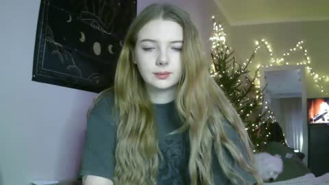 Lilly online show from December 29, 1:17 pm