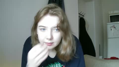 Lilly online show from February 11, 11:21 am