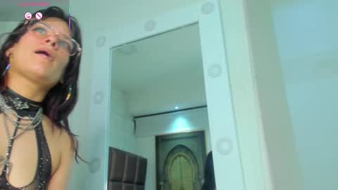 Snapshot of lolyyuno chatting on September 21, 2:46 am Loly online show from September 21, 2:46 am