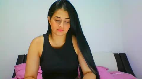 Snapshot of lomaslindosoyyo chatting on February 4, 1:02 am estehfania online show from February 4, 1:02 am