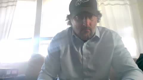 Snapshot of loml44 chatting on November 17, 6:24 pm THE SEXIEST MAN ALIVE online show from November 17, 6:24 pm