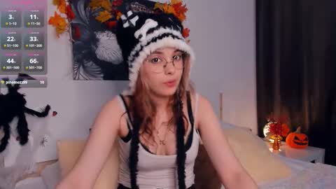 Lona online show from October 25, 6:57 pm