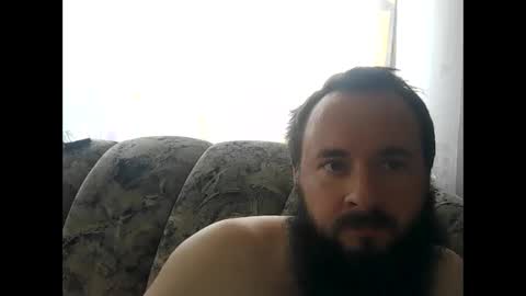 Snapshot of london_man1988 chatting on June 8, 10:48 am london_man1988 online show from June 8, 10:48 am