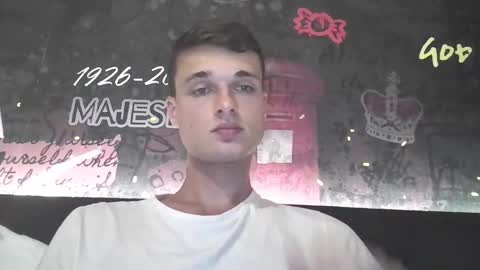 london_tomy online show from December 4, 12:09 am