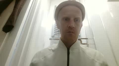 londonerg online show from September 23, 10:07 am