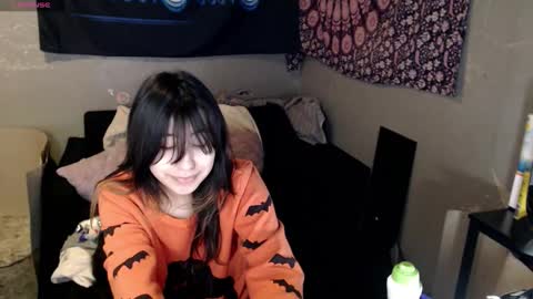 londonray online show from October 26, 6:30 am