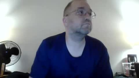 Snapshot of lonelyman91775 chatting on May 7, 7:58 am Lonely Man online show from May 7, 7:58 am