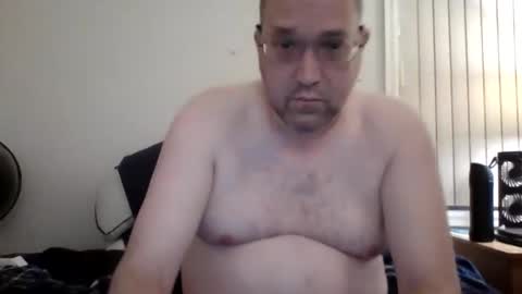Snapshot of lonelyman91775 chatting on June 2, 10:06 am Lonely Man online show from June 2, 10:06 am