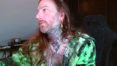 longhair online show from February 4, 9:20 pm